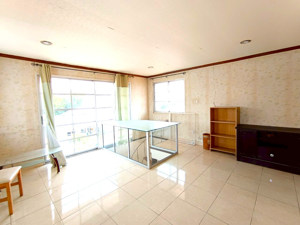 Villa for Sale at Viewpoint Jomtien-23 EP0203 | 4-BR Family Villa for Sale at Viewpoint Jomtien