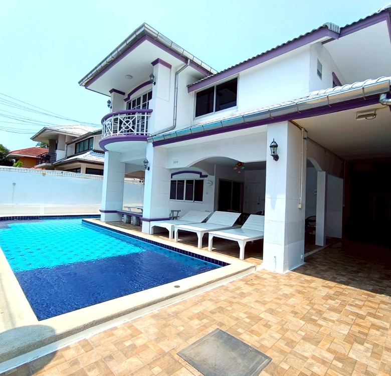 EP0201 | 6-BR Luxury Villa for Sale at Viewpoint Pattaya