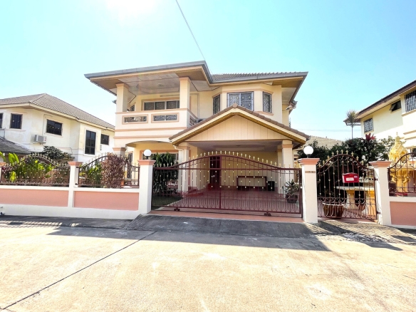EP0113 | Villa for Sale in Boon Samphan, East Pattaya
