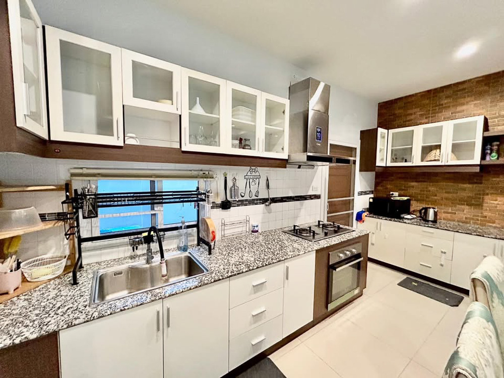 EP0111 | Villa for Sale in Huay Yai, Pattaya