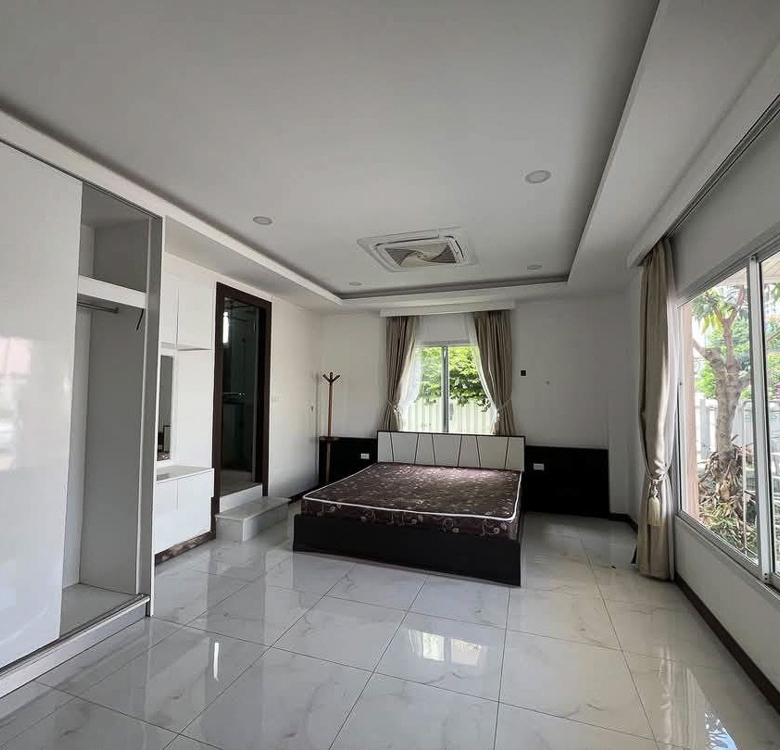 EP0137 | Villa for Sale in Jomtien, Pattaya