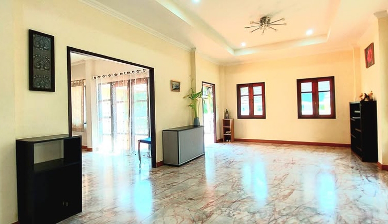 EP0217 | Family Villa for Sale in Khao Makok, East Pattaya