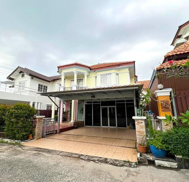 EP0118 | 3-BR Family Villa for Sale in Pattaya