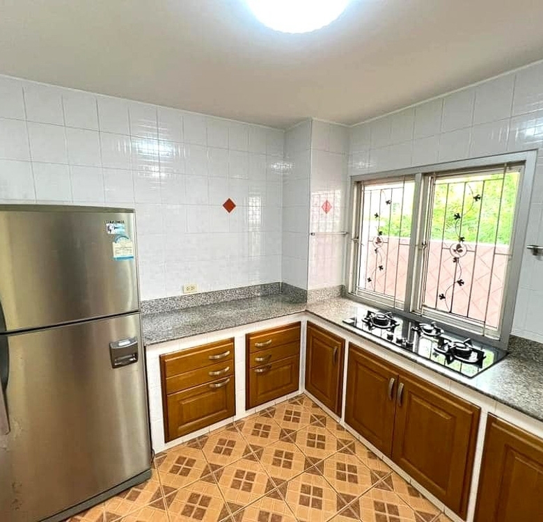 EP0118 | 3-BR Family Villa for Sale in Pattaya