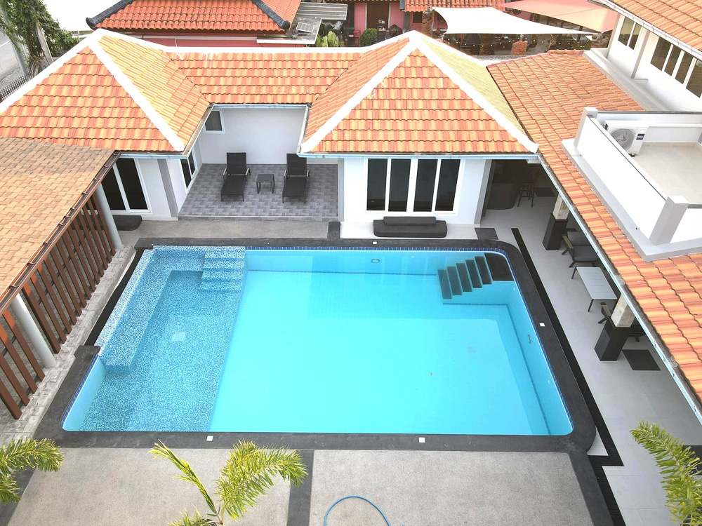 Villa for Sale in Pong-1 EP0098 | 4-BR Villa for Sale in Pong, East Pattaya