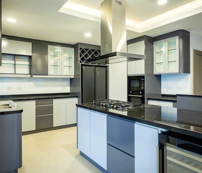 EP0098 | 4-BR Villa for Sale in Pong, East Pattaya