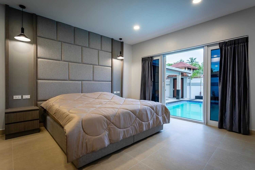Villa for Sale in Pong-15 EP0098 | 4-BR Villa for Sale in Pong, East Pattaya