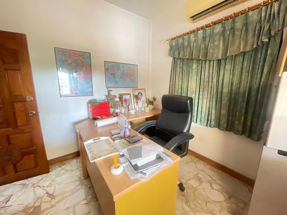 Villa for Sale in Pong, East Pattaya-15 EP0092 | 3-BR Family Villa for Sale in Pong, East Pattaya