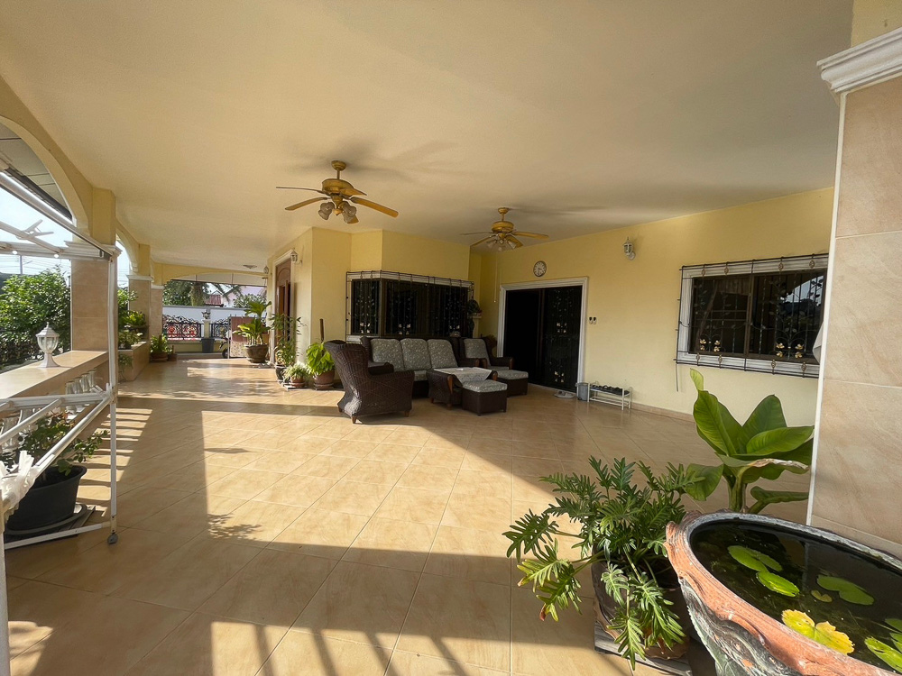 Villa for Sale in Pong, East Pattaya-3 EP0092 | 3-BR Family Villa for Sale in Pong, East Pattaya