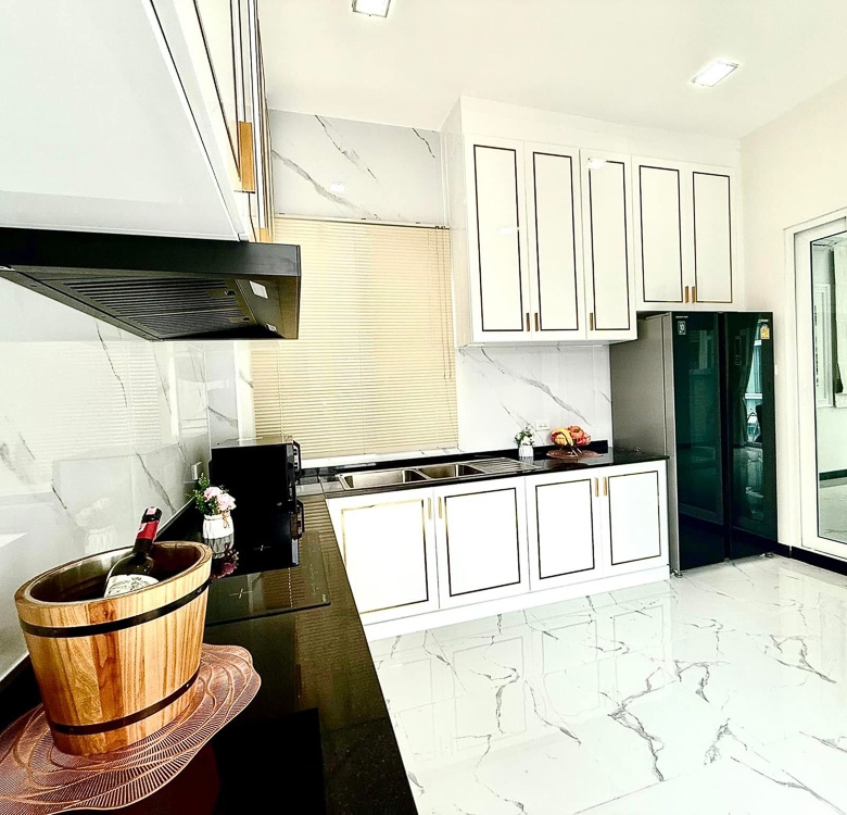 EP0114 | Villa for Sale in Pornprapanimit, East Pattaya