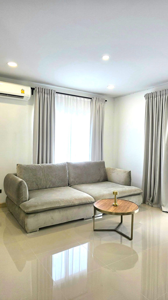 EP0206 | Villa for Sale in Rong Po, North Pattaya