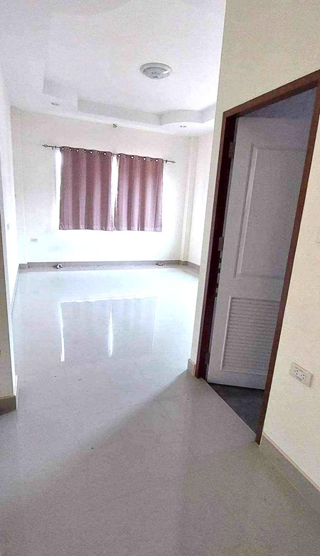 EP0216 | Villa for Sale in Rong Po, North Pattaya