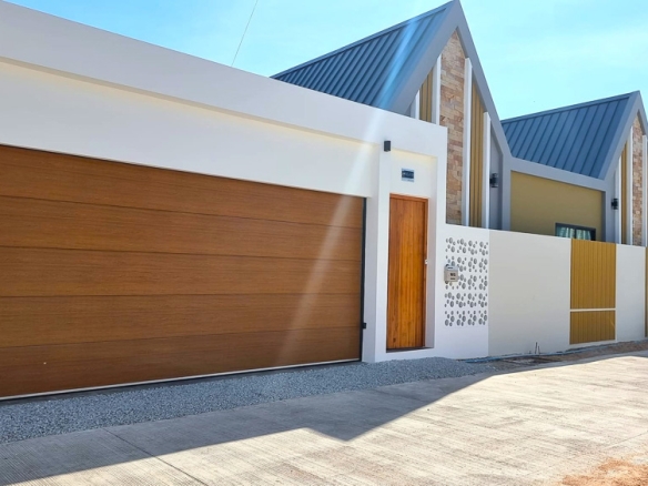 EP0205 | 3-BR Family Villa for Sale in Toongklom-Talman, East Pattaya