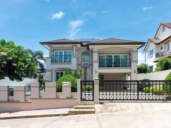EP0068 | Villa for Sale in Toongklom-Talman, East Pattaya