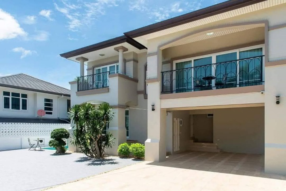 EP0068 | Villa for Sale in Toongklom-Talman, East Pattaya