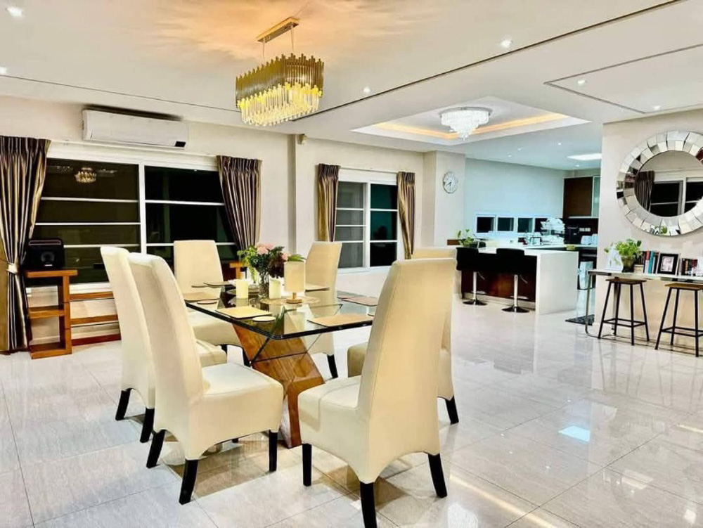 EP0068 | Villa for Sale in Toongklom-Talman, East Pattaya