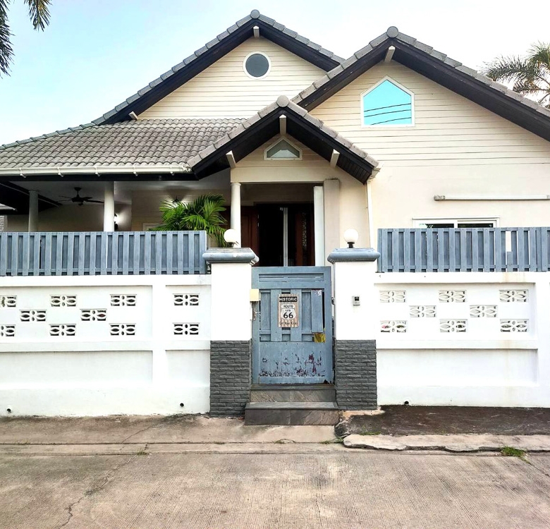 EP0070 | Villa for Sale near Siam Country Club East Pattaya