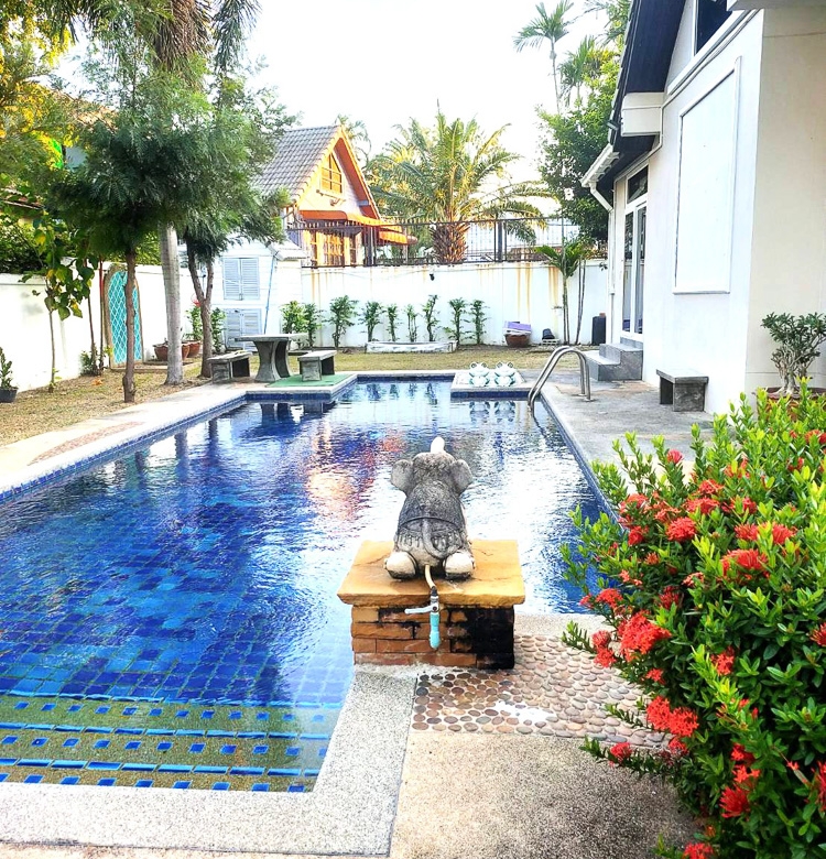 EP0070 | Villa for Sale near Siam Country Club East Pattaya