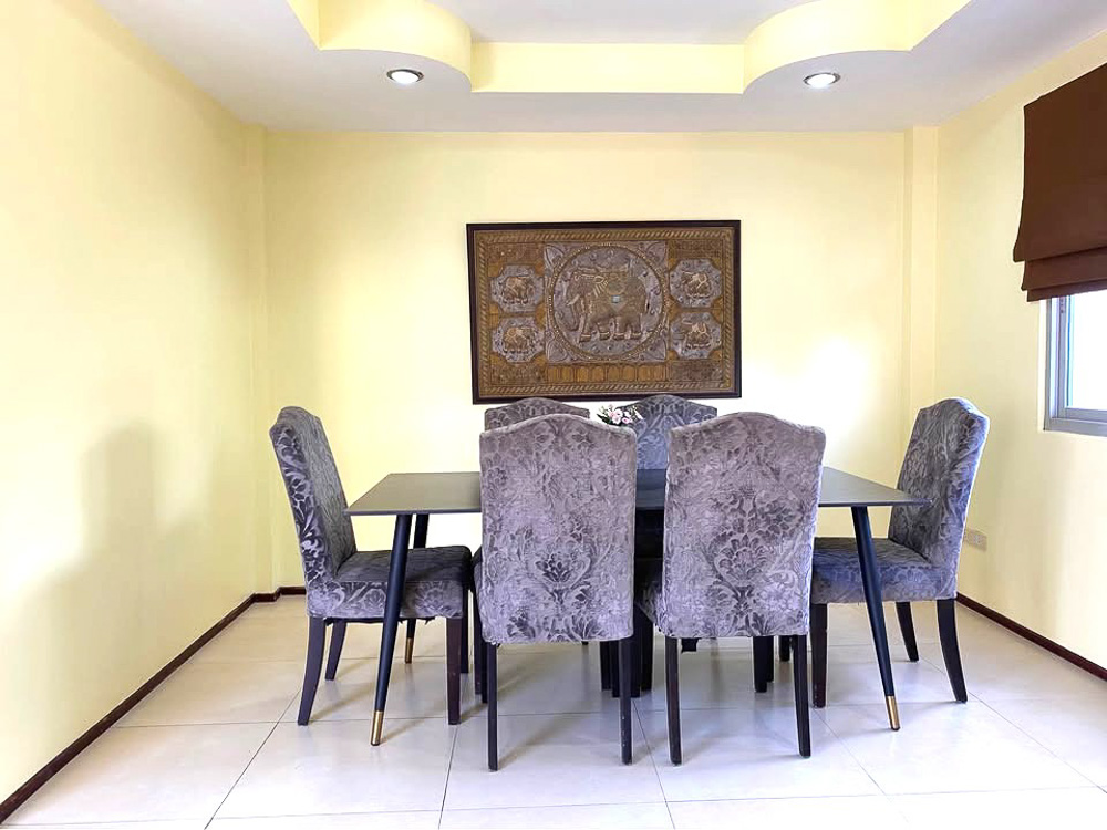 EP0054 | Modern 3-BR Family Villa for Sale on Pornprapanimit