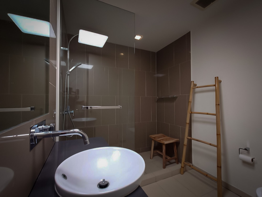 NP004 | Zire Wongamat 2 BR Sea View FQ