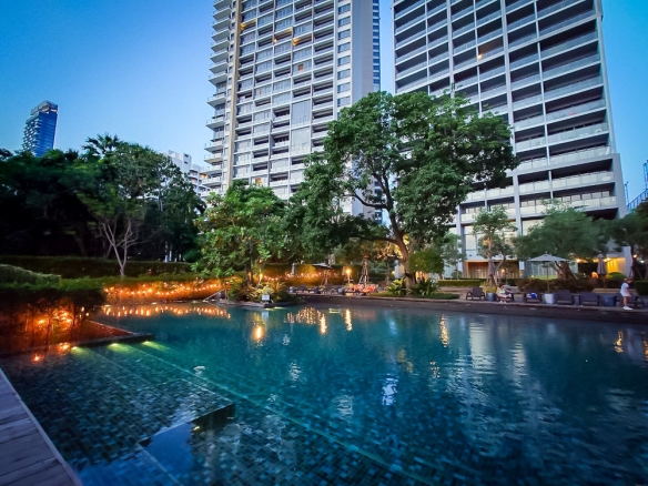 NP004 | Zire Wongamat 2 BR Sea View FQ
