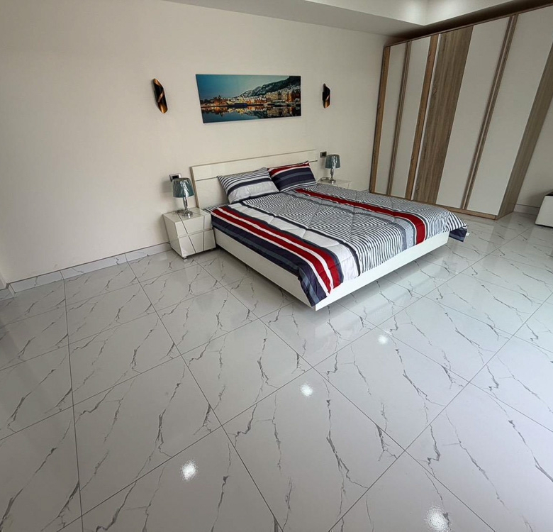 EP0882 | villa on 1 Rai of land for sale Near Mabprachan Lake