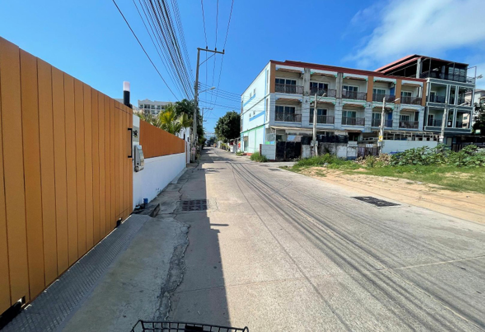 EP0154 | 1-Rai Land Plot for Sale in Thappraya, Pattaya