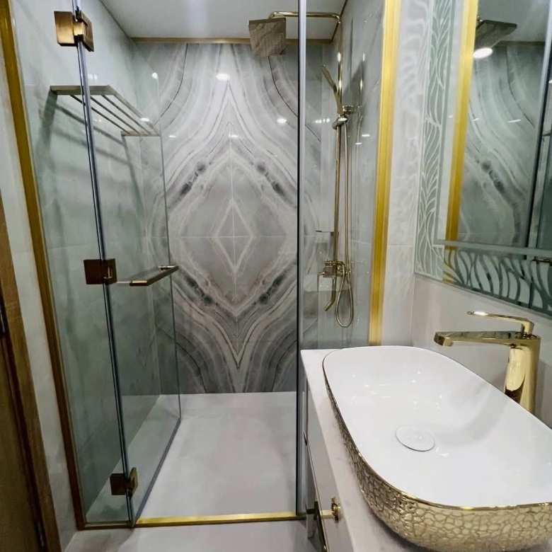 EP0893 | Luxury Condo for Sale at Copacabana Beach Jomtien (Beachfront)Selling Price: THB 4,300,000