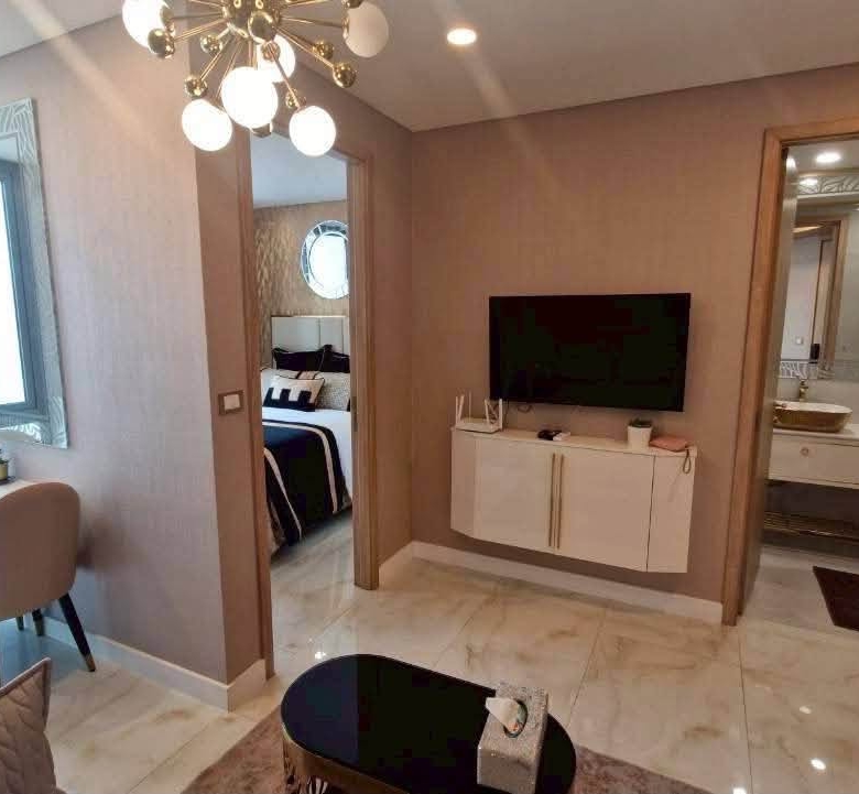 EP0893 | Luxury Condo for Sale at Copacabana Beach Jomtien (Beachfront)Selling Price: THB 4,300,000