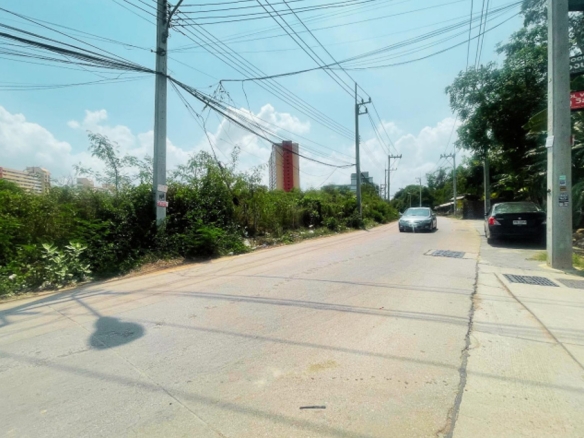 EP0213 | Land Plot for Sale in Thepprasit, Pattaya