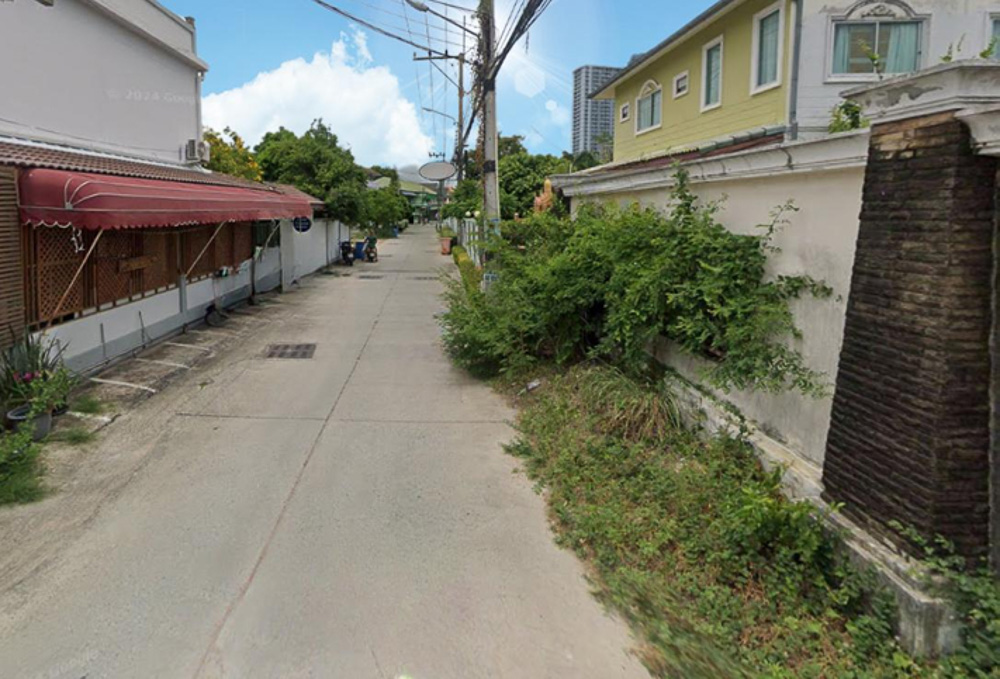 Land for Sale in Thepprasit-7 EP0171 | 12.4-Rai Land Plot for Sale in Thepprasit, Pattaya