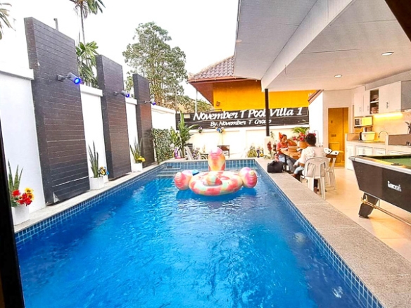 EP0157 | 4-BR Private Pool Villa for Rent in Pattaya