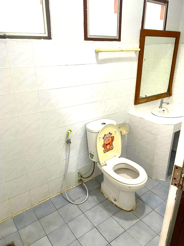 EP0156 | Townhouse for Sale in Photisarn, North Pattaya