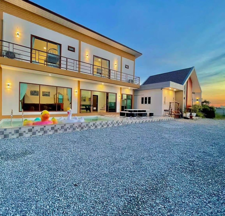 EP0176 | 6-BR Villa for Sale in Huay Yai, Pattaya