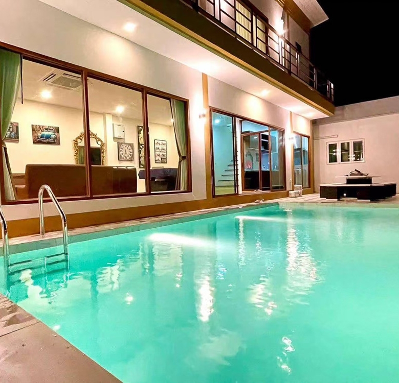 EP0176 | 6-BR Villa for Sale in Huay Yai, Pattaya