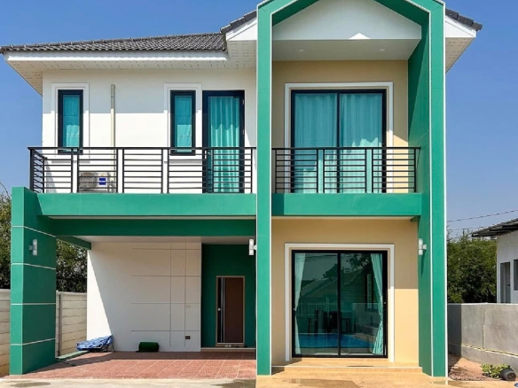 EP0200 | 4-BR Family Villa for Sale in Huay Yai, Pattaya