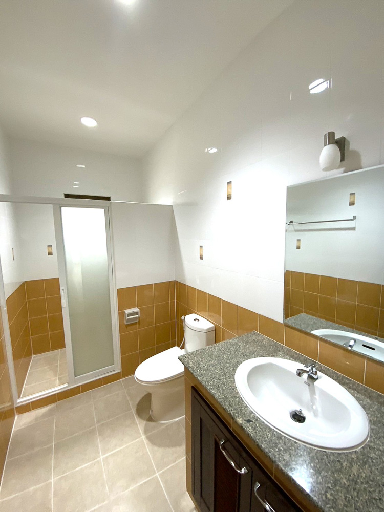 Villa for Sale in Nong Pla Lai-15 EP0148 | Villa for Rent in Nong Pla Lai, Pattaya