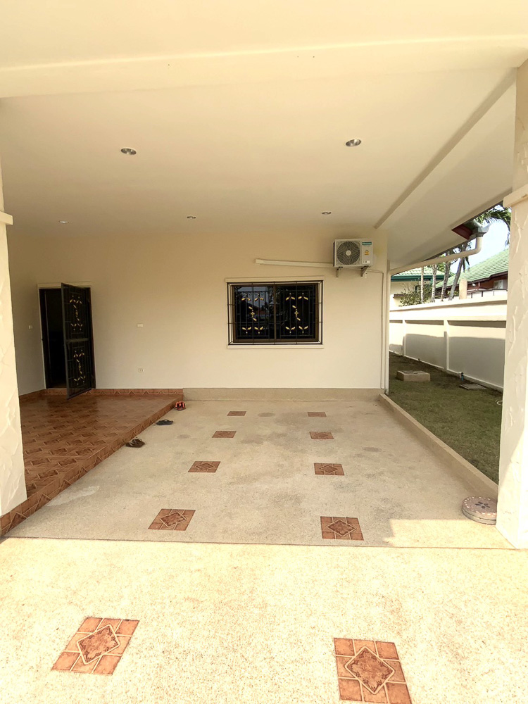Villa for Sale in Nong Pla Lai-5 EP0148 | Villa for Rent in Nong Pla Lai, Pattaya