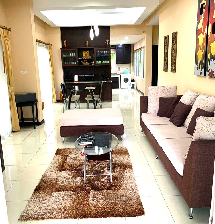 EP0173 | Villa for Sale in Nong Pla Lai, Pattaya