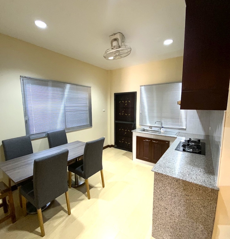 EP0147 | Villa for Sale in Nong Pla Lai, Pattaya