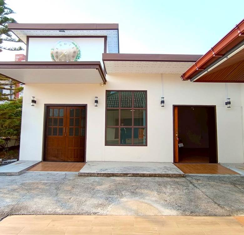 EP0199 | 4-BR Luxury Villa for Sale in South Pattaya