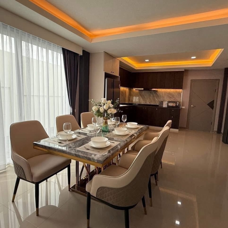 EP0913 | Only 3 km from Jomtien Beach Chaiyaphruek 2/7, sale 9.5 million THB with 5 beds 5 baths