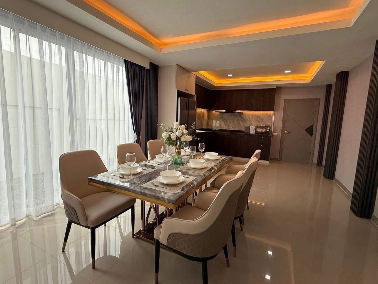 EP0913 | Only 3 km from Jomtien Beach Chaiyaphruek 2/7, sale 9.5 million THB with 5 beds 5 baths