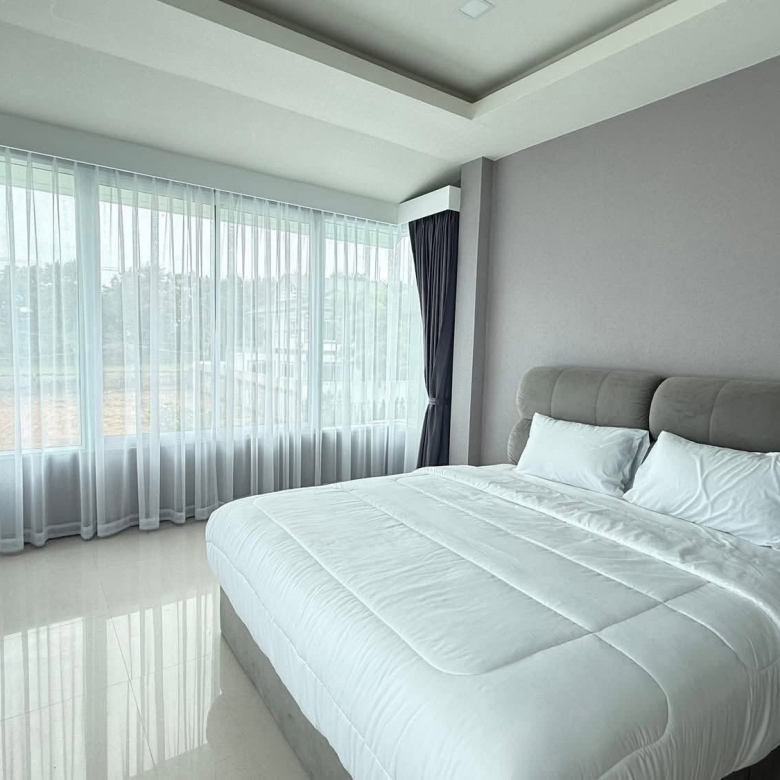 EP0913 | Only 3 km from Jomtien Beach Chaiyaphruek 2/7, sale 9.5 million THB with 5 beds 5 baths