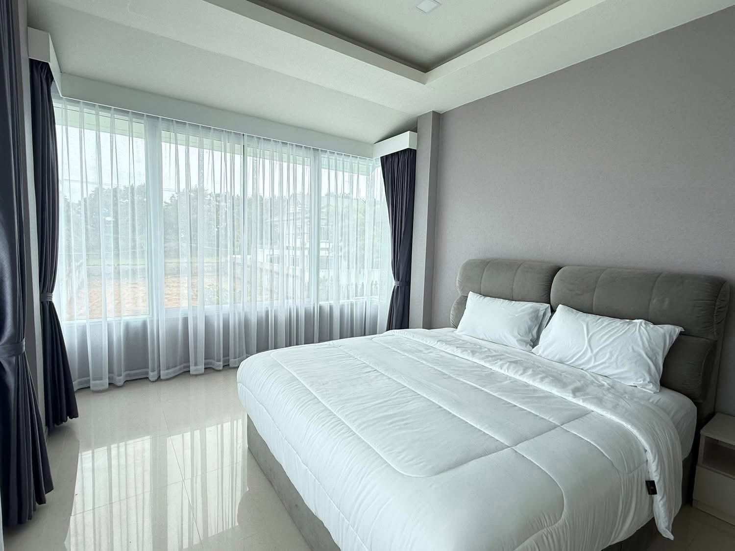 EP0913 | Only 3 km from Jomtien Beach Chaiyaphruek 2/7, sale 9.5 million THB with 5 beds 5 baths