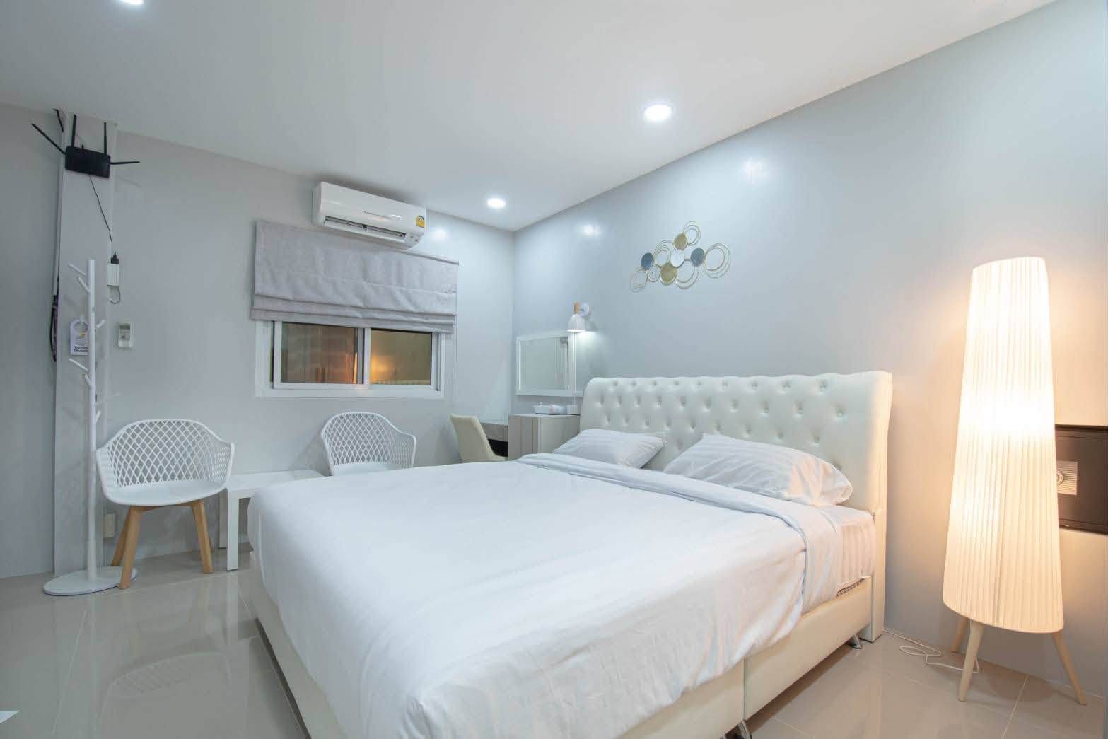 EP0918 | Project Size: 16 exclusive houses in total Atmosphere: Quiet, peaceful, and private Facilities: Communal clubhouse, fitness center,: Huay Yai, Pattaya