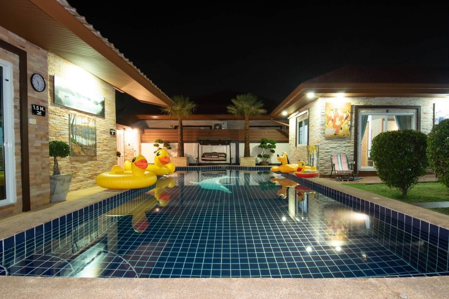 EP0918 | Project Size: 16 exclusive houses in total Atmosphere: Quiet, peaceful, and private Facilities: Communal clubhouse, fitness center,: Huay Yai, Pattaya