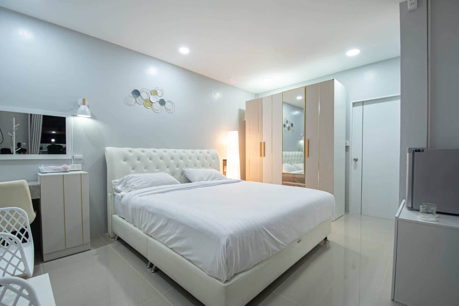 EP0917 | For Rent 1000,000 Soi Siam Country Club, 3 houses, 6 bedrooms, 7 bathrooms (all en-suite), accommodates 12 guests