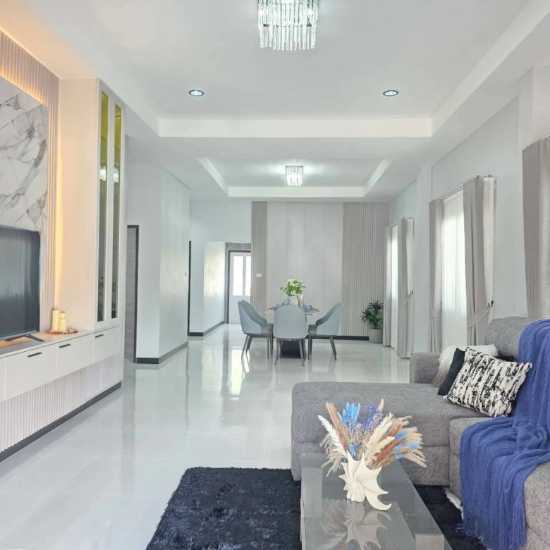 EP0916 | Huayyai NO 81/33 Type 58.7 sq,wah 3 bed 2 bath Sale 4,990,000 Baht
