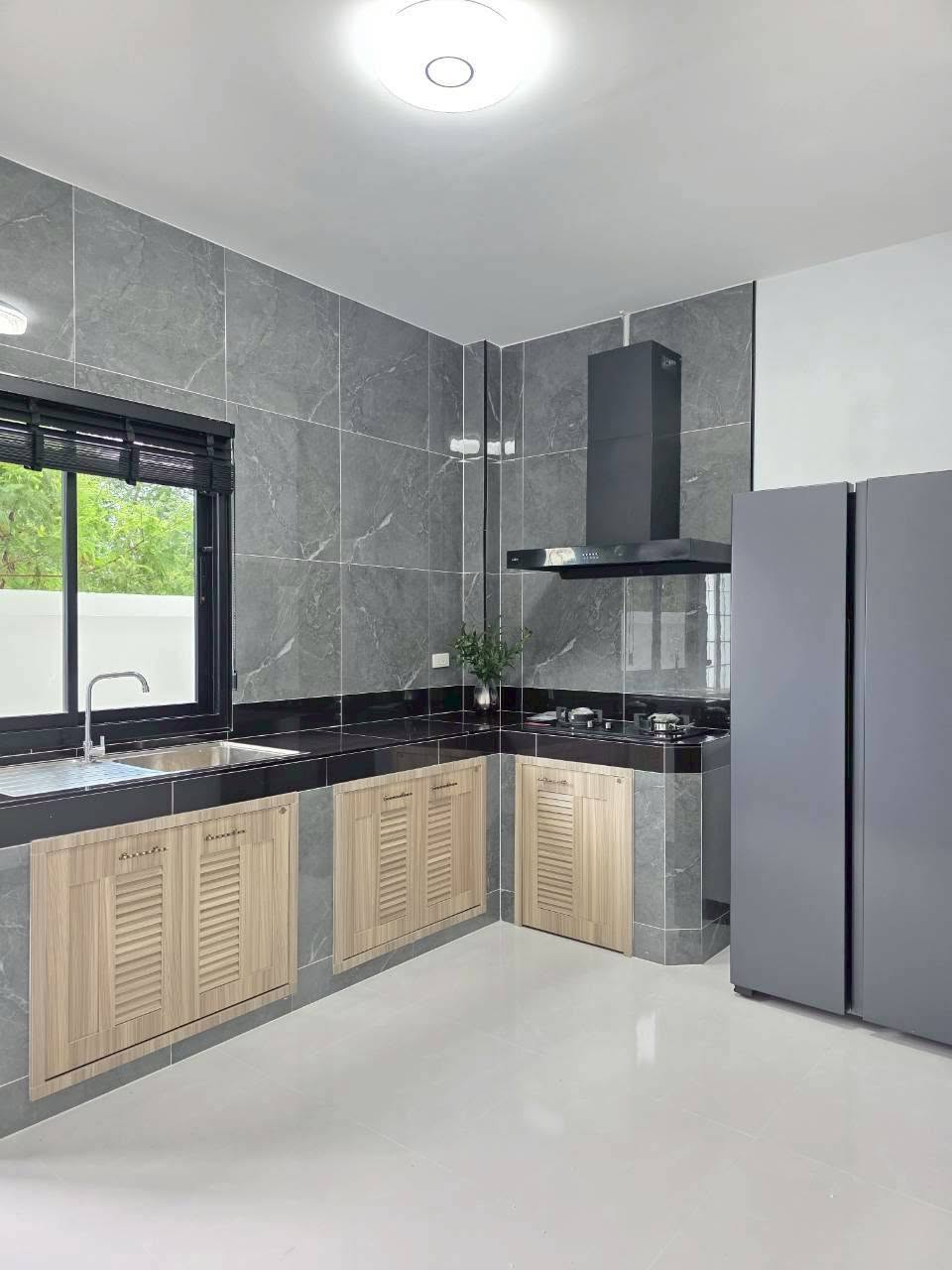 EP0916 | Huayyai NO 81/33 Type 58.7 sq,wah 3 bed 2 bath Sale 4,990,000 Baht